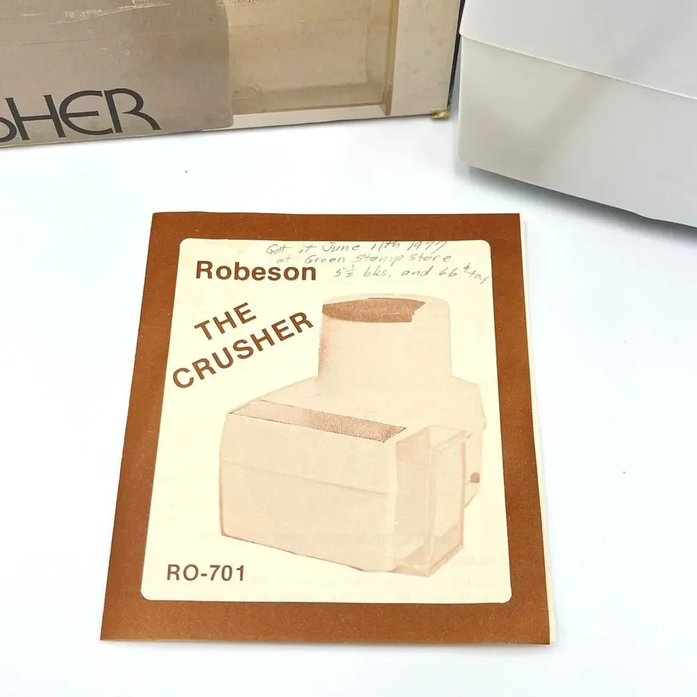 Vintage Robeson RO-701 The Crusher Electric Ice Crusher New In Opened Box 1970s